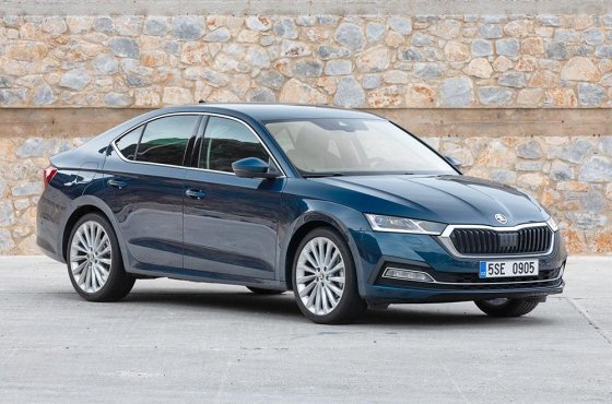 Cost of Renting a Car in Iceland: Key Insights